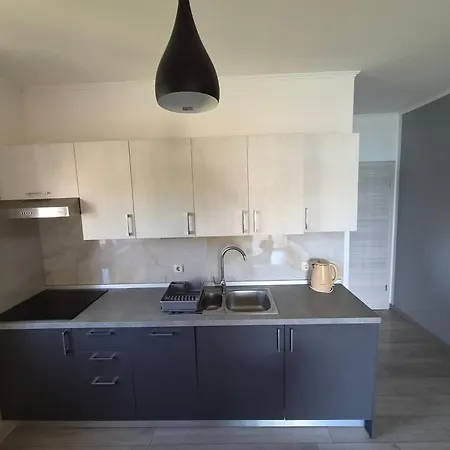 Corica Dvori Apartman *