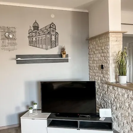 Corica Dvori * Šibenik
